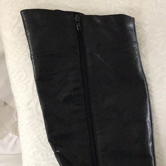 Leather over the knee boots - Picture 2 of 7